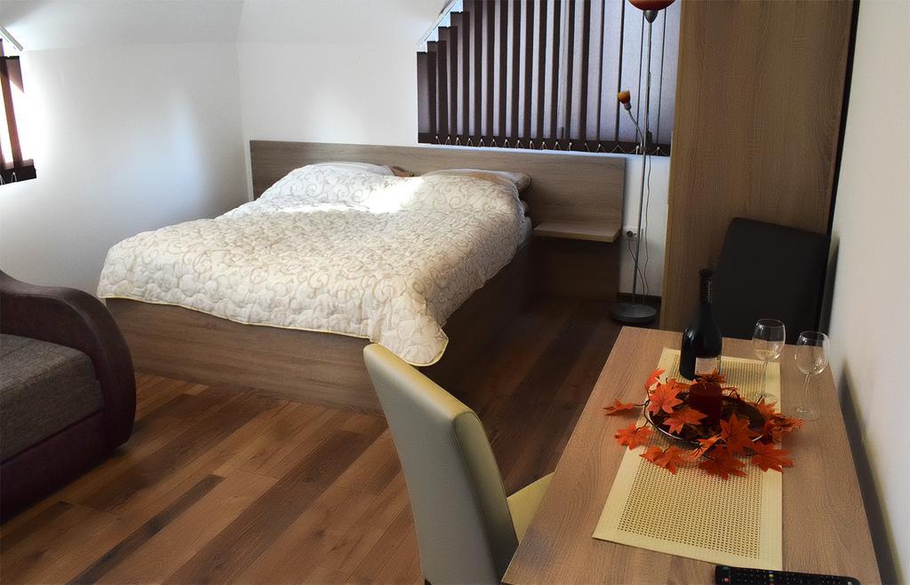 Vila Premijer Divčibare Εξωτερικό φωτογραφία